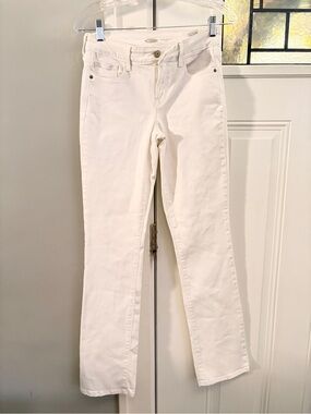 Old Navy Women’s White Slim Straight Jeans